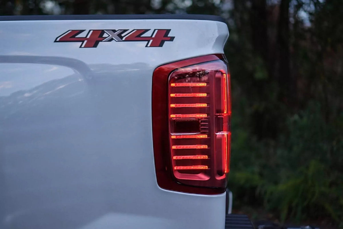 CHEVROLET SILVERADO (14-18): MORIMOTO XB LED TAILS