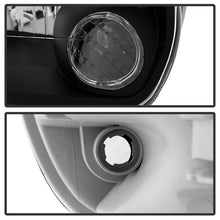 Load image into Gallery viewer, xTune Toyota Tundra Double Cab 05-06 OEM Style Headlights & Corner Lights Black HD-JH-TTUN05-AM-BK