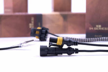 Load image into Gallery viewer, 5202/2504: Morimoto XB HID Bulbs (Pair)