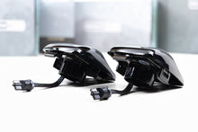 Load image into Gallery viewer, Morimoto XB License Plate Lights: Toyota Tacoma (05-15) Tundra (00-13)