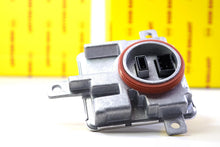 Load image into Gallery viewer, OE Replacement: Mitsubishi W003T22071