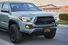 Load image into Gallery viewer, Toyota Tacoma (16-23): Morimoto XB Evo / Evo+ Fog Lights