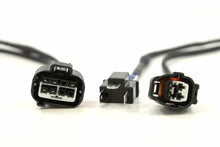 Load image into Gallery viewer, Toyota Tundra (14-21) OEM LED Headlight Conversion