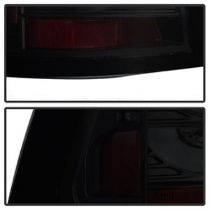 Spyder 04-08 Pontiac Grand Prix Light Bar LED Tail Light - Black Smoke (ALT-YD-PGP04-LED-BSM)