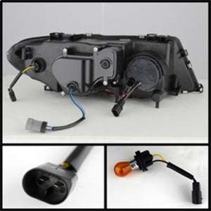Spyder BMW E46 3-Series 04-06 2 DR Projector Halogen Model- LED Halo Blk PRO-YD-BMWE4604-2DR-HL-BK