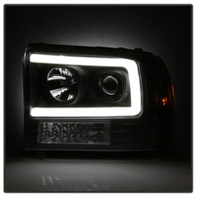 Load image into Gallery viewer, Spyder 99-04 Ford F250 Super Duty Projector Headlights - Light Bar - Black PRO-YD-FF25099V2-LB-BK
