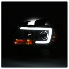 Load image into Gallery viewer, Spyder 15-17 Chevy Colorado Projector Headlights - Light Bar LED - Black (PRO-YD-CCO15-LBDRL-BK)