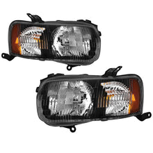 Load image into Gallery viewer, xTune 01-04 Ford Escape OEM Style Headlights - Black (HD-JH-FESCA01-AM-BK)
